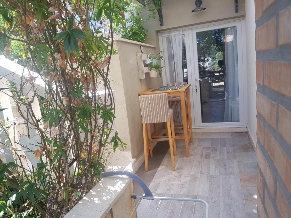 Hamo Apartments & Soba Лумбарда Экстерьер фото